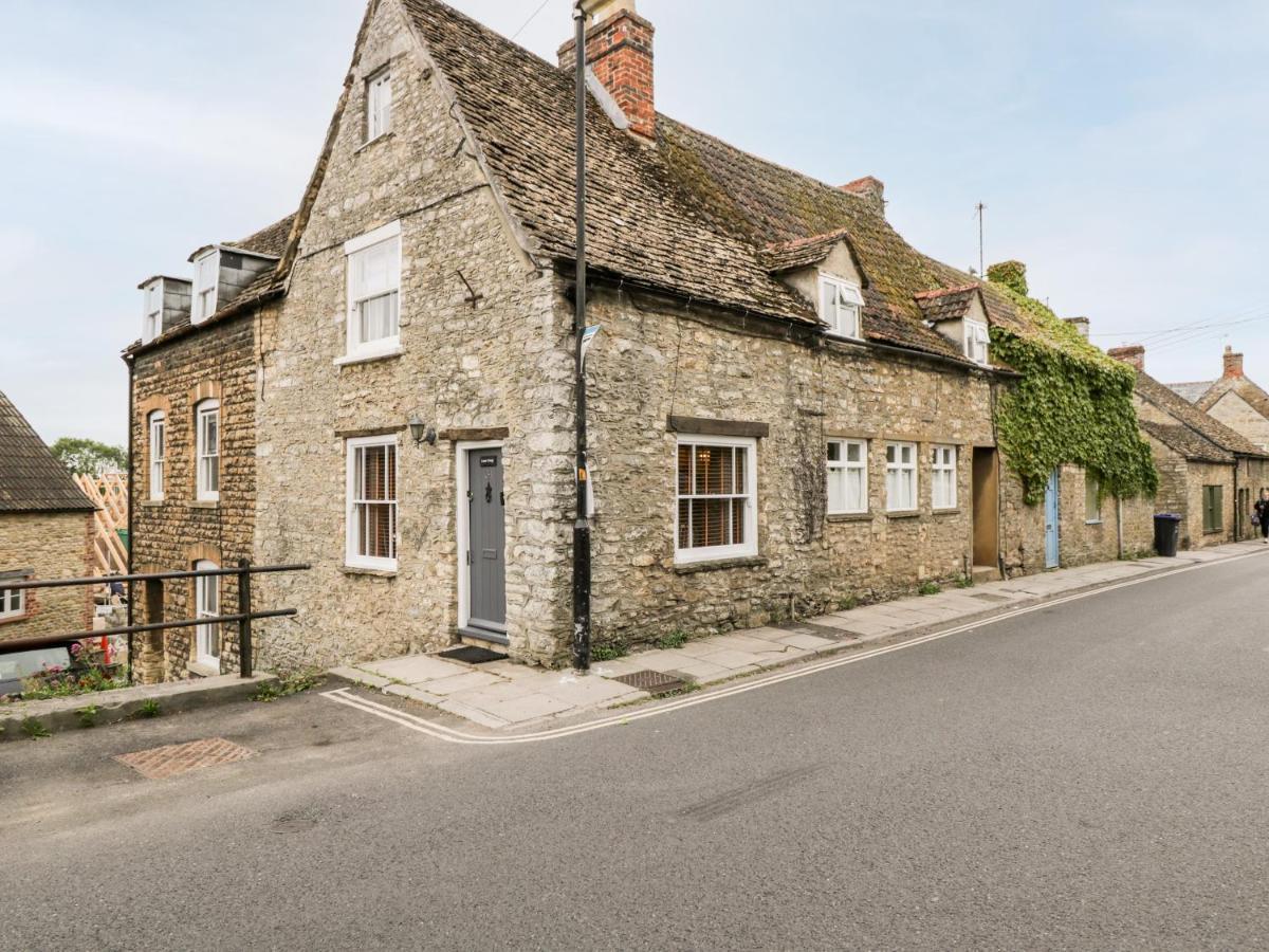 Corner Cottage 맘스버리 외부 사진